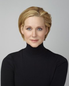 <em>Switzerland</em>, Featuring Laura Linney and Seth Numrich, Begins Tonight