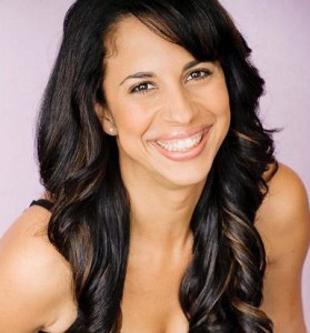 All-Female <em>Othello</em> Comes to Titan Theatre Company