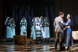 Broadway Musical <em>Doctor Zhivago</em> to Get Cast Recording