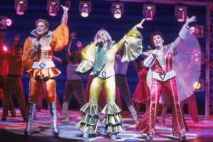 Flashback Friday: The Original Cast of <em>Mamma Mia!</em> Performs for Rosie O'Donnell