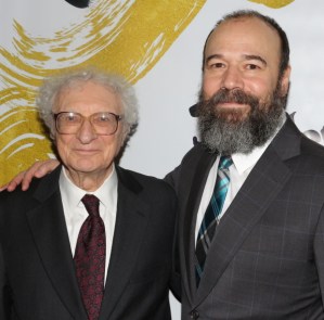 Danny Burstein, Sheldon Harnick, and More to Sign New <em>Fiddler on the Roof</em> CDs