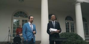 <em>Hamilton</em>'s Lin-Manuel Miranda Freestyles for Obama in the White House Rose Garden