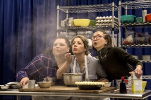 <em>Waitress</em> Star Jessie Mueller Wouldn't Tweet This Article Even If She Could