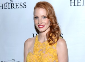 Jessica Chastain in Talks to Costar With Jake Gyllenhaal in <em>The Division</em>