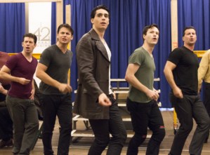 Robert De Niro, Nick Cordero, Chazz Palminteri Preview Broadway's <em>A Bronx Tale</em>