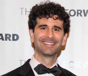 Emily Skinner, John Cariani, and More to Star in <em>Picnic</em> and <em>Come Back, Little Sheba</em>
