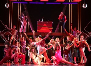 <em>Saturday Night Fever</em> Begins Performances at Walnut Street Theatre