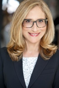 Erika Mallin to Step Down as Executive Director of Signature Theatre