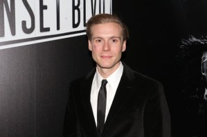 Cast Announced for Scott Organ's <em>The Thing With Feathers</em> at the Barrow Group