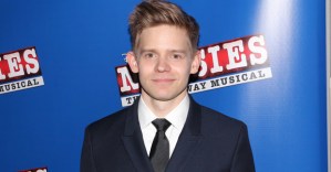 Yellow Sound Label to Release Studio Cast Recording of <em>Kris Kringle the Musical</em>