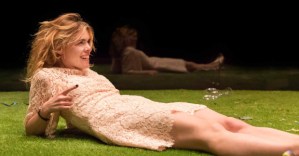 From <em>Doctor Who</em> to <em>Yerma</em>: Billie Piper Thinks Inside the Box