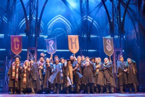 Broadway League Sets Date for This Year's Stars in the Alley