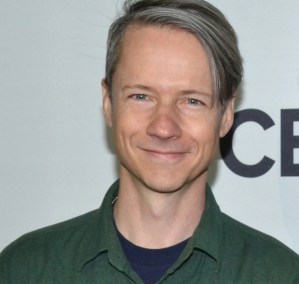 John Cameron Mitchell on <em>How to Talk to Girls at Parties</em> — When the Girls Are Aliens