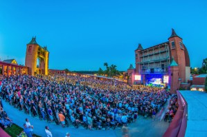Take a Cross-Country Road Trip to 11 American Theaters This Summer