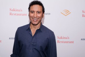 Aasif Mandvi's <em>Sakina's Restaurant</em> Extends at Minetta Lane Theatre