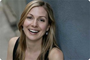 Betty Buckley, Will Chase, Tony Danza, Gina Gershon, Cyndi Lauper, Liza Minnelli, Laura Osnes Set for Upcoming Barnes and Noble Signings