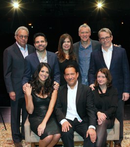 Cecily Strong, Matthew Broderick, Mario Cantone Open <em>Celebrity Autobiography</em>