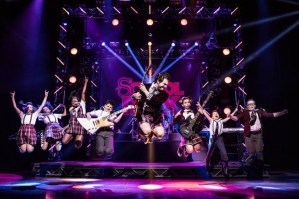 <em>School of Rock</em> to Welcome Back Former Young Cast Members for Final Performance