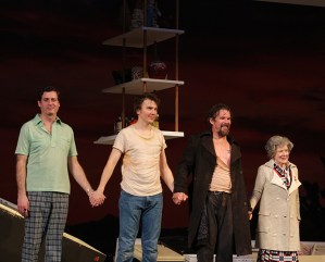 Ethan Hawke and Paul Dano Open on Broadway in <em>True West</em>
