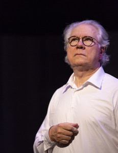 5 Questions With Emmy and Tony Winner John Larroquette, Star of <em>Nantucket Sleigh Ride</em>