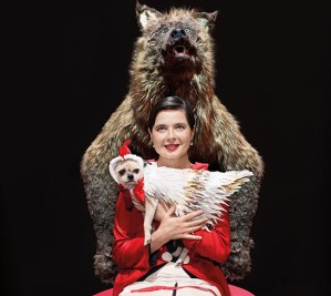 Isabella Rossellini Reveals the <em>Link Link Circus</em> Between Humans and Animals