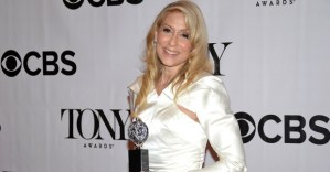 Judith Light to Receive 2019 Isabelle Stevenson Tony Award