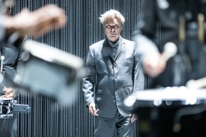 David Byrne's <em>American Utopia</em> Hits Broadway