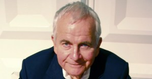 Ian Holm, Tony Winner for <em>The Homecoming</em>, Star of <em>Alien</em>, <em>Lord of the Rings</em>, Dies at 88