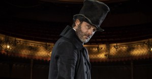 <em>The Walking Dead</em>'s Andrew Lincoln to Play Scrooge in Old Vic's Live Streamed <em>Christmas Carol</em>