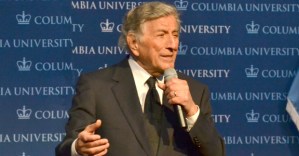 Legendary Singer Tony Bennett Reveals Alzheimer's Diagnosis