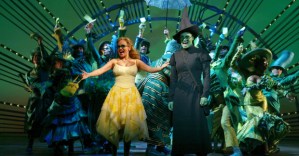 <em>Wicked</em> Film to Be Directed by Jon M. Chu