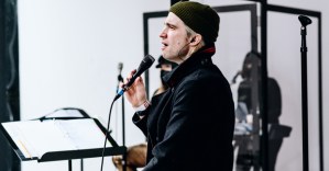Shoshana Bean and Gavin Creel Perform Surprise NY PopsUp Concert