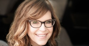 Interview: Lisa Loeb Joins Pandemic Stories in <em>Together Apart</em>, Where a Zoom Box Becomes a Stage