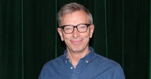 Arnie Burton Replaces Brooks Ashmanskas in Off-Broadway's <em>Fairycakes</em>