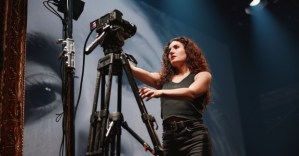 Kate Berlant's Solo Show <em>Kate</em> to Have Encore Off-Broadway Engagement