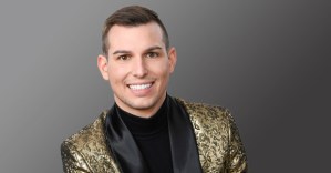 Interview: Psychic Medium Matt Fraser on What to Expect From His Virtual Show