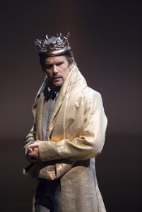 Performance of <em>Macbeth</em> on Broadway Canceled Due to Technical Mishap