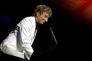 Barry Manilow Musical <em>Harmony</em> Announces Complete Casting for Los Angeles Mounting