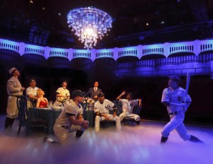 <em>Bronx Bombers</em> Bats Its Final Inning on Broadway
