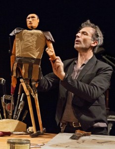 World Premiere of <em>Extraordinary Extremities</em> Comes to Soho Playhouse