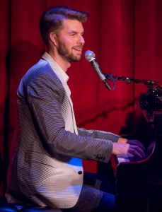 Ricki Lake, Ashley Fink, and More to Join Lance Horne for One-Night-Only Concert in Los Angeles