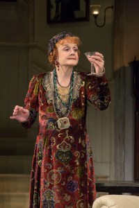 Angela Lansbury Re-creates Her Tony-Winning Madame Arcati in <em>Blithe Spirit</em>