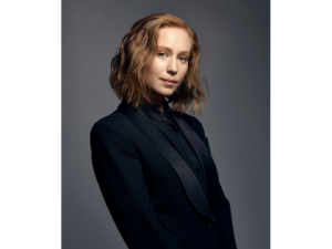Hannah Einbinder