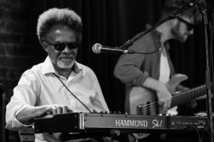 RICHARD KNOX ORGAN TRIO