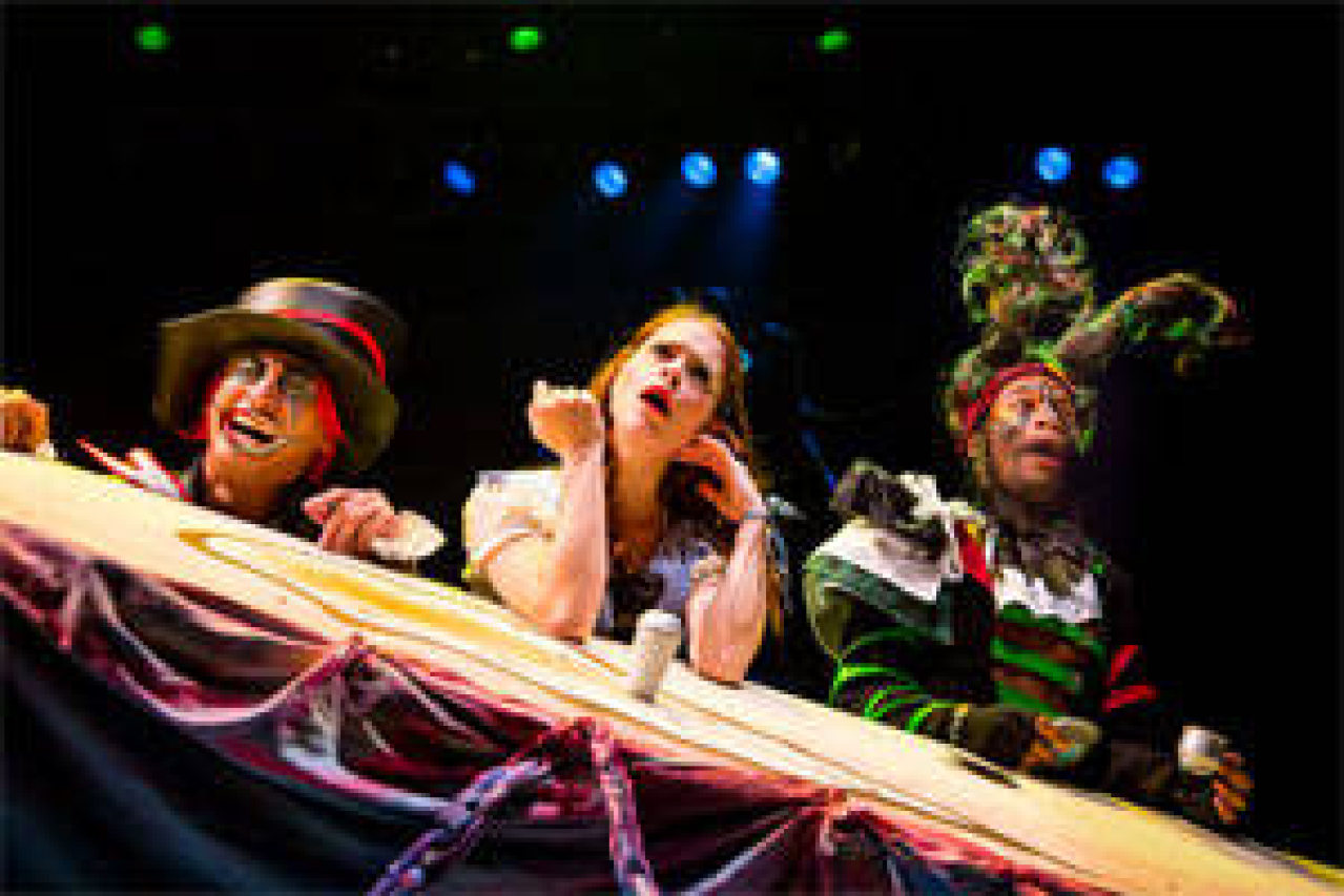 alice in wonderland logo Broadway shows and tickets