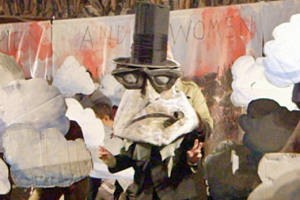 Bread & Puppet Theater: Captain Boycott