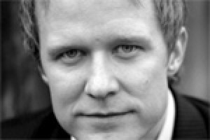 Cabaret Series presents: Will Chase