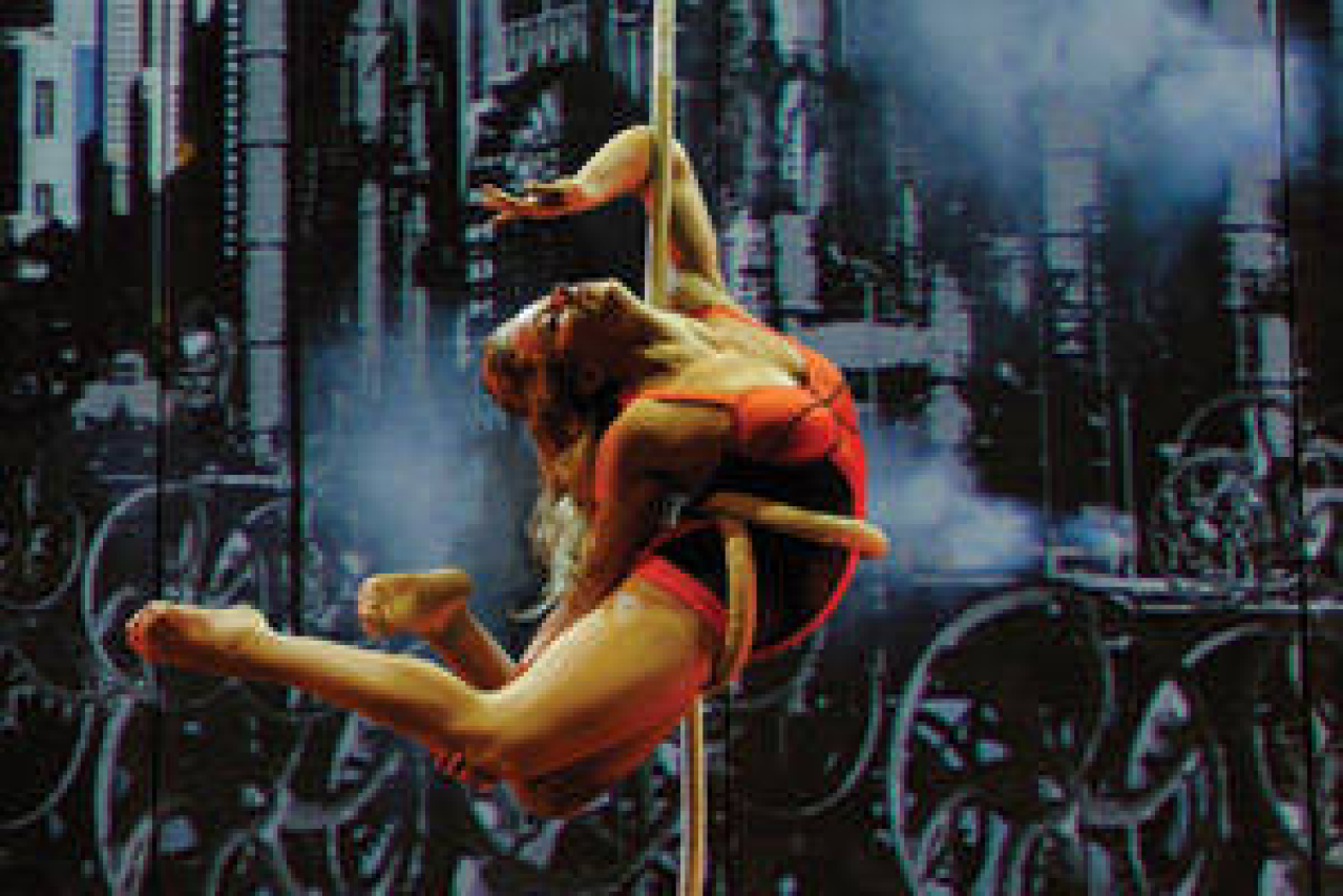 cirque eloize logo Broadway shows and tickets