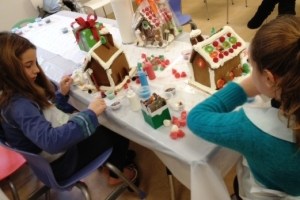 Citarella Holiday Gingerbread House Family Workshop