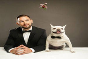 Daniel Reichard’s Under the Mistletoe!